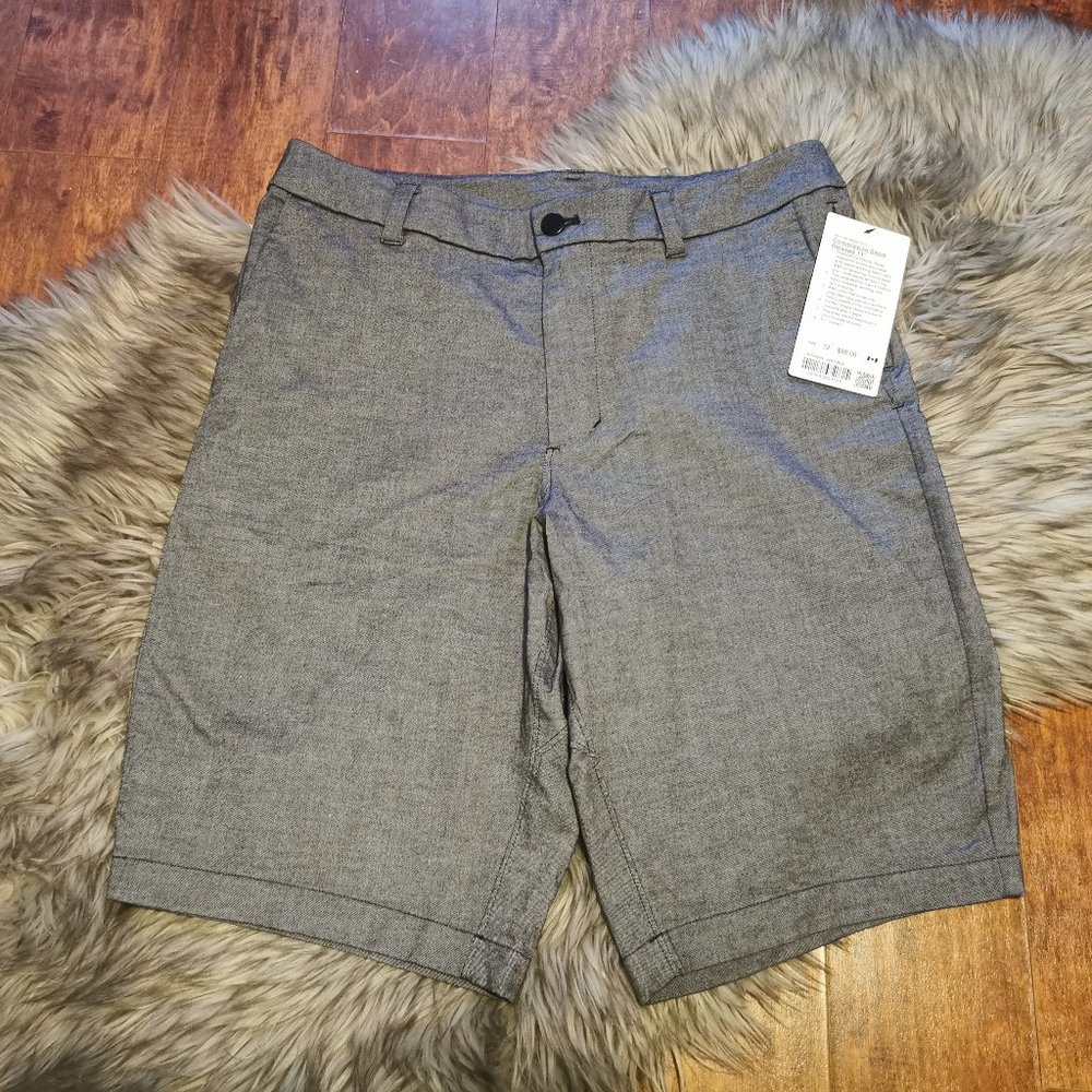 Lululemon Men's Commission Short Relaxed 11"